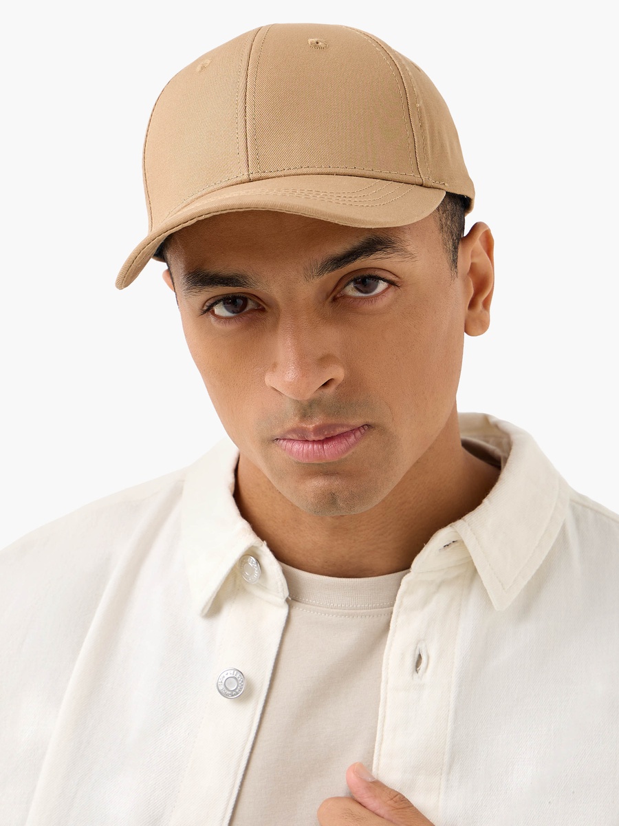 Men Cap with Buckled Strap Closure