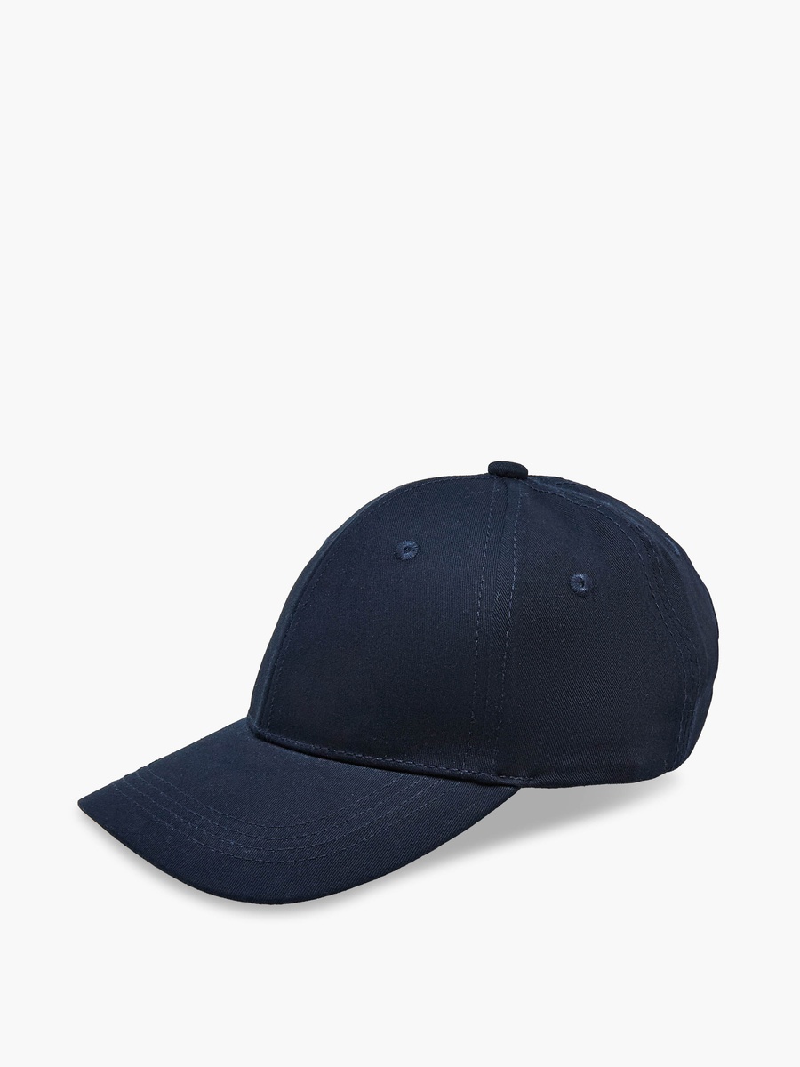 Men Cap with Buckled Strap Closure