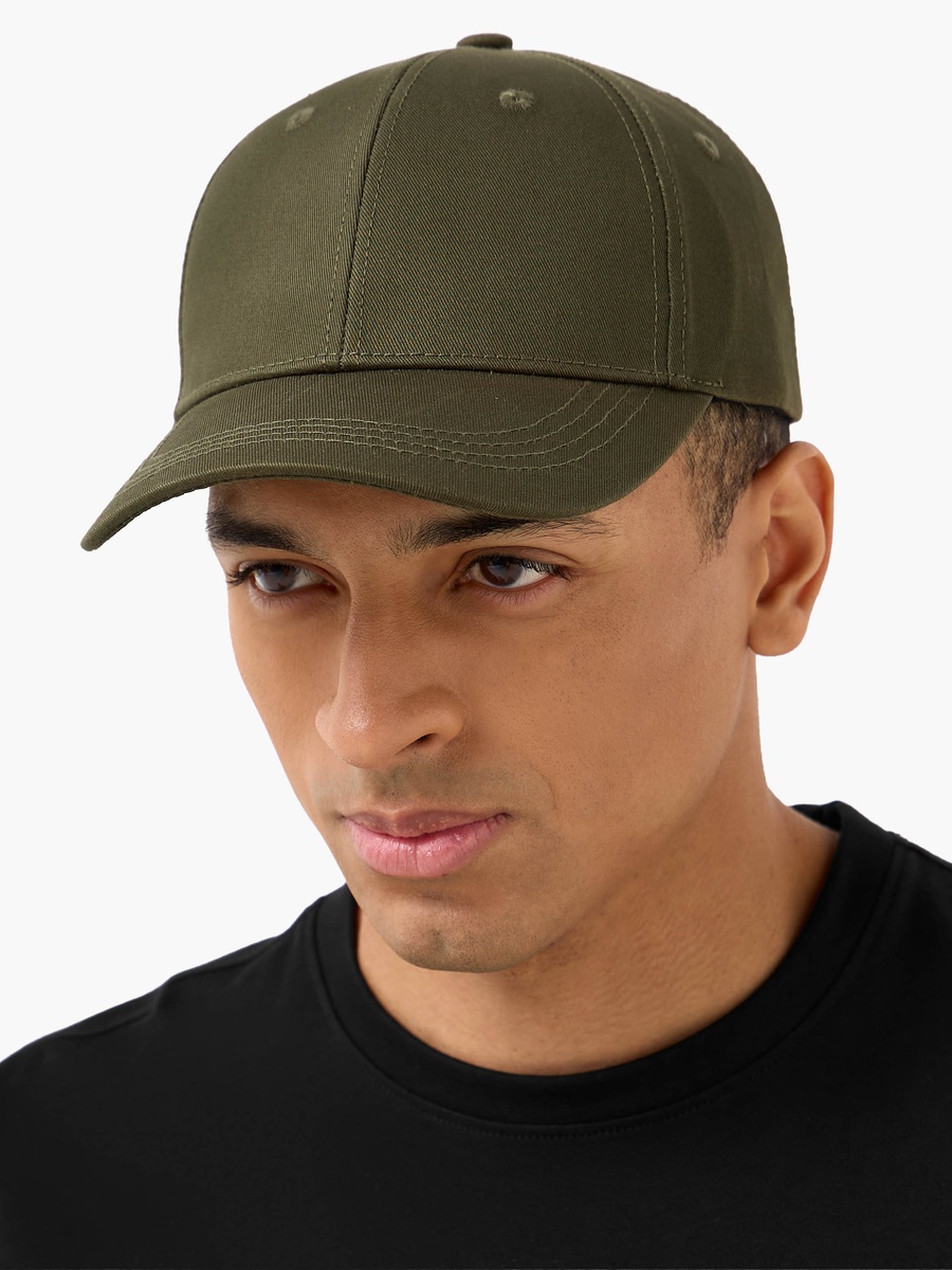 Men Cap with Buckled Strap Closure
