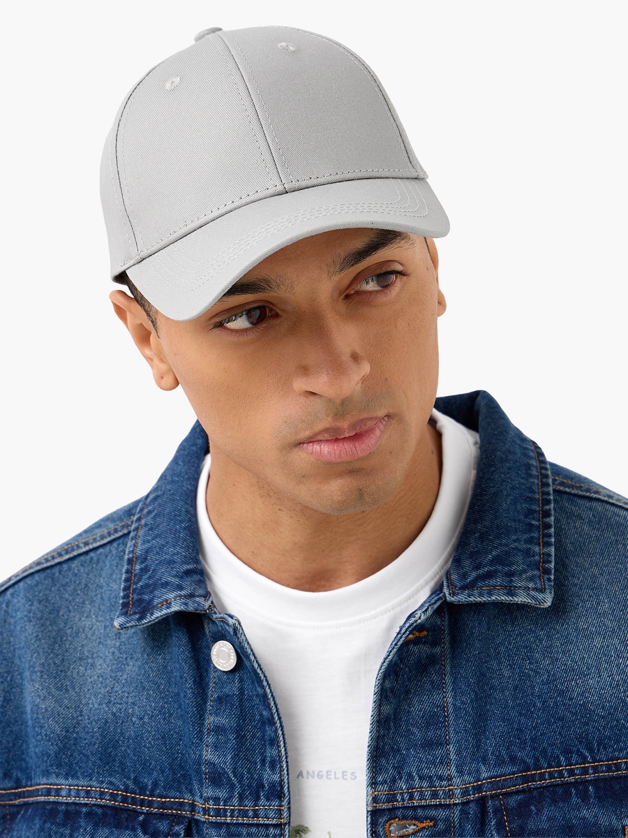Men Cap with Buckled Strap Closure