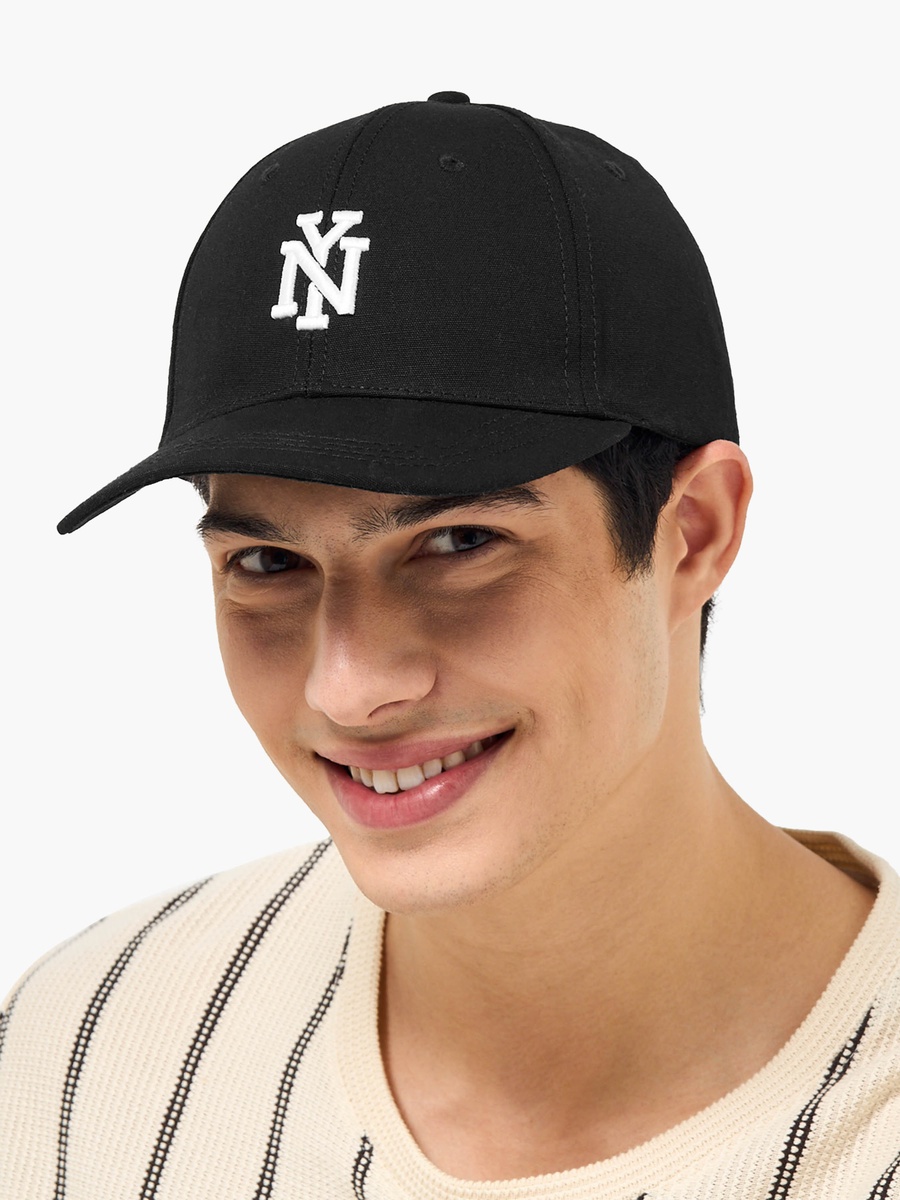 Men Cap with Buckled Strap Closure