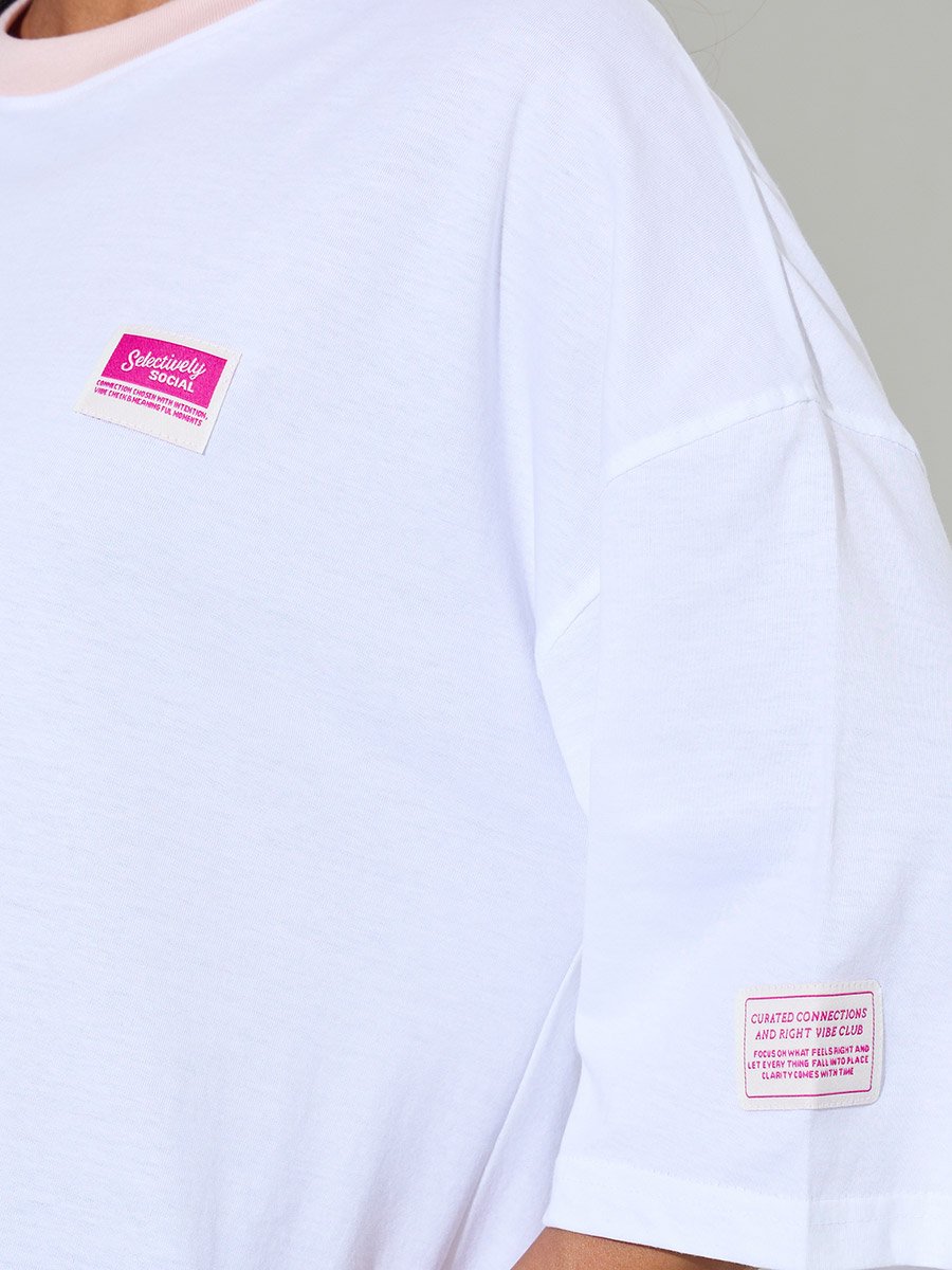 White Solid Patchwork 3/4 Sleeves Oversized T-Shirt