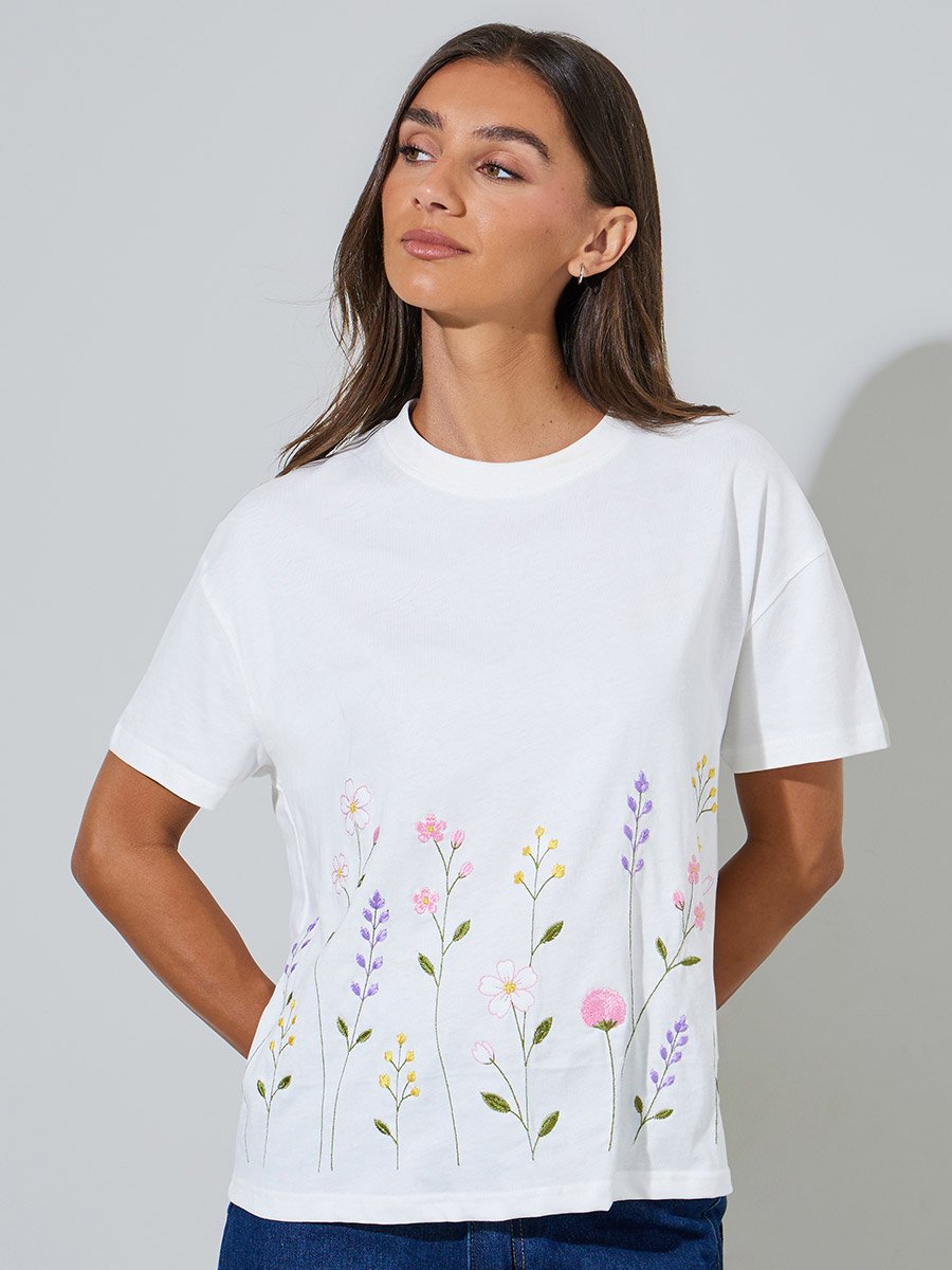 White Floral Embroidered Short Sleeves Boxy T-Shirt