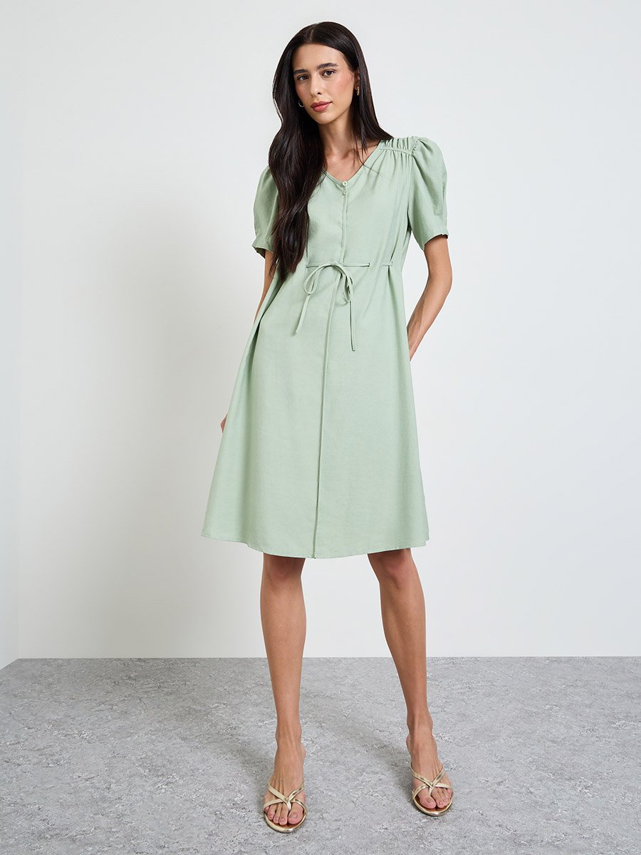 Green Solid Knee Length Dress with Drawstring