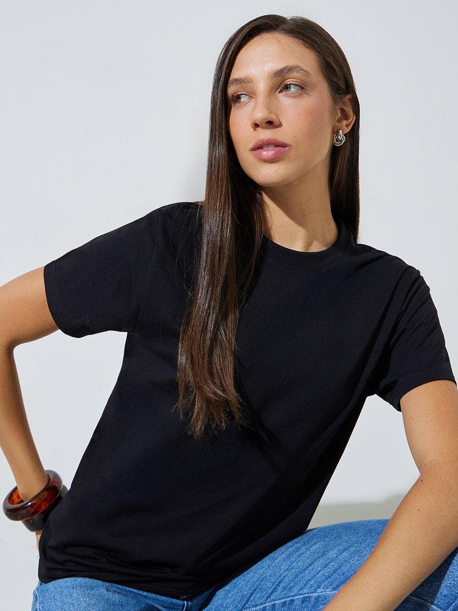 Black Regular Fit Round Neck T-Shirt