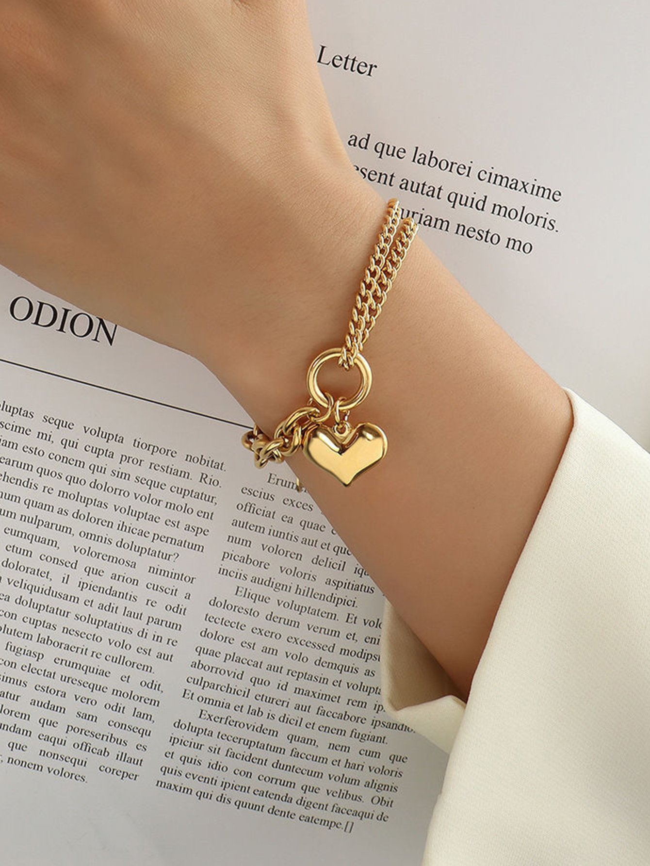 Heart Pendant Chain Bracelet