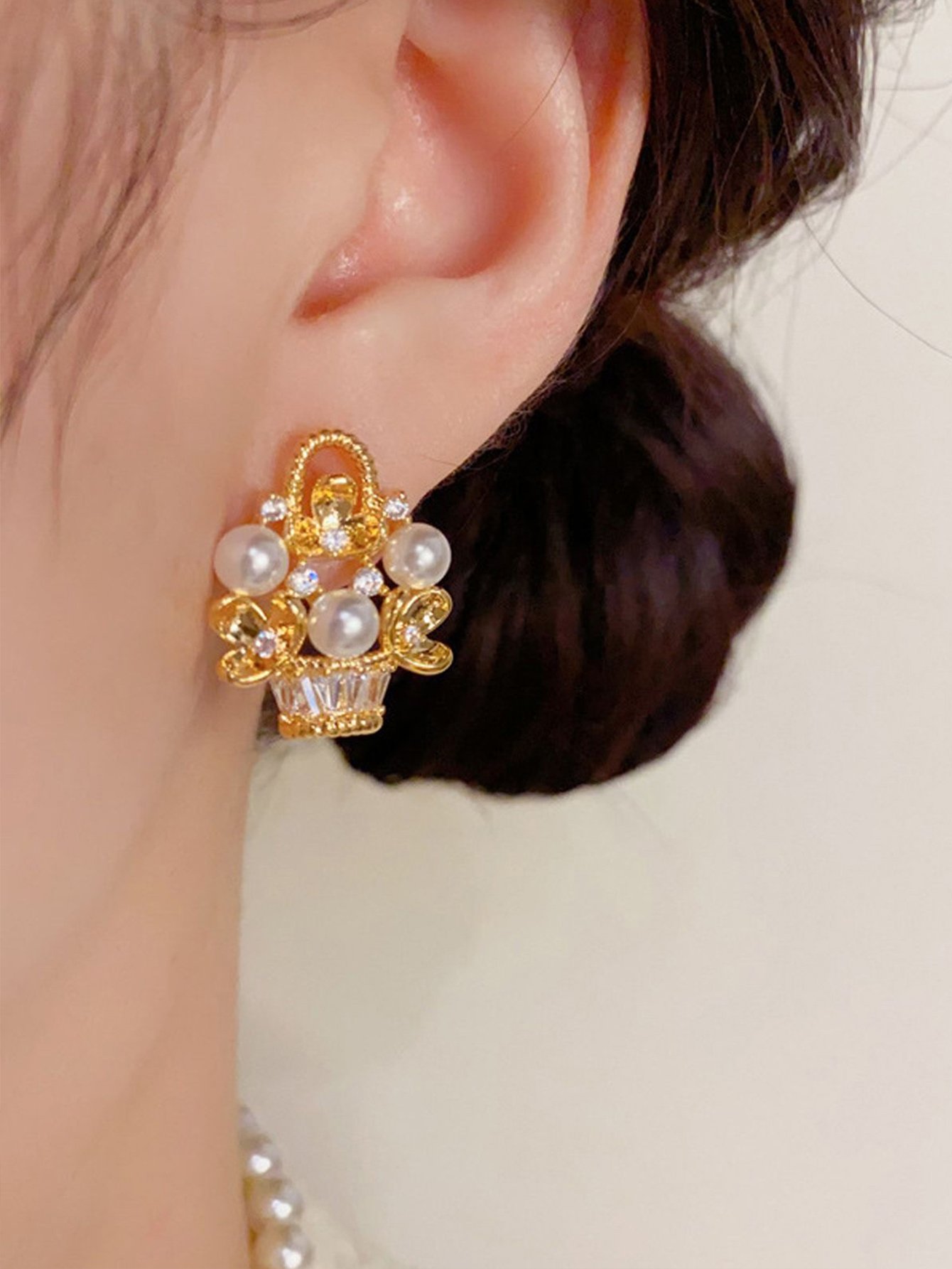 Faux Pearl Basket Stud Earrings