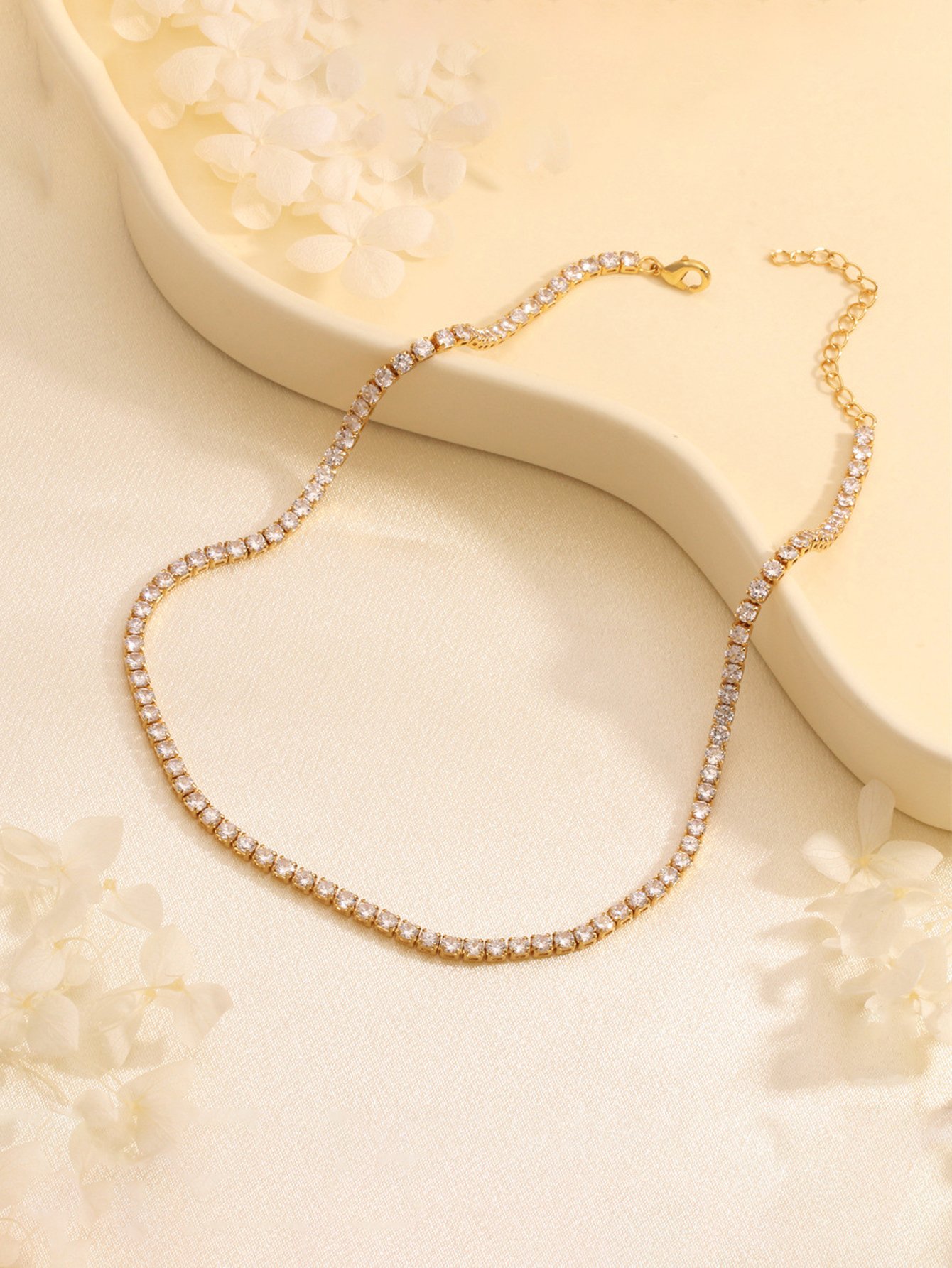 Claw Chain Necklace