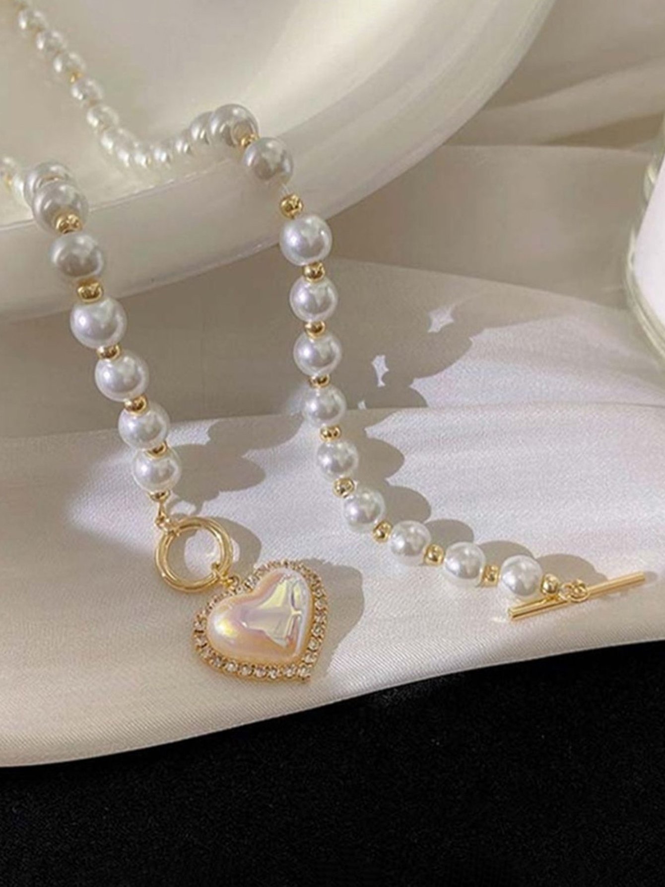 Faux Pearl Heart Pendant Necklace