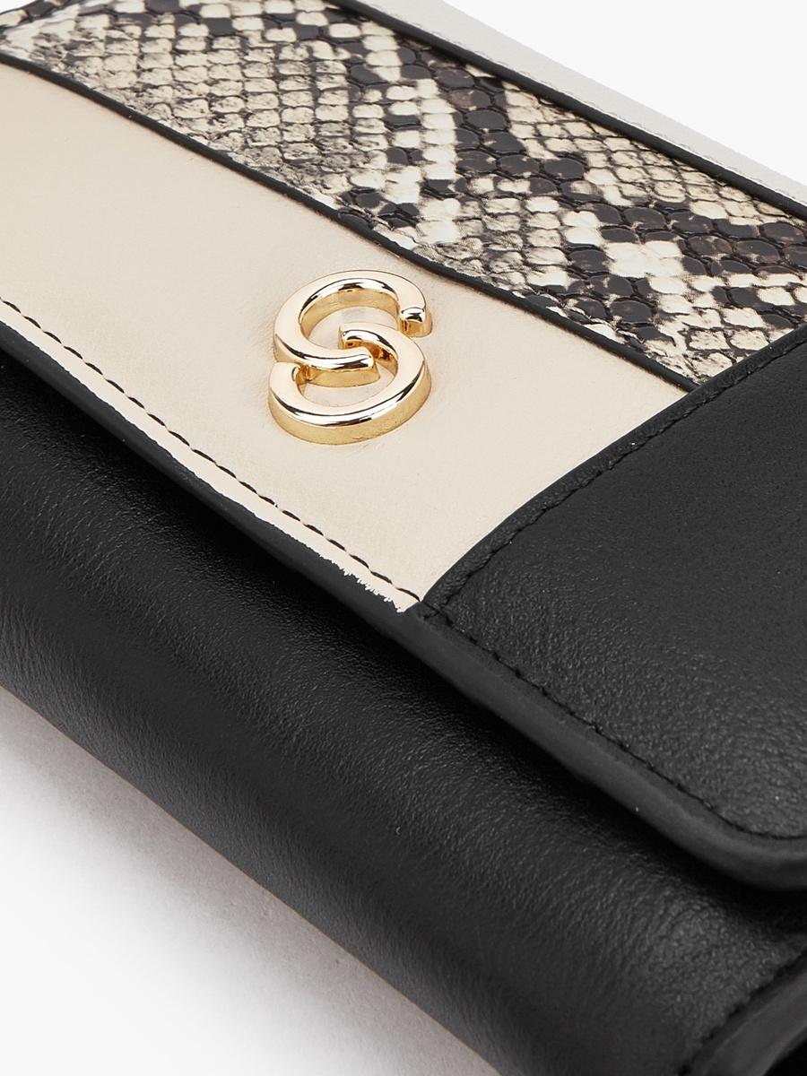 Panelled Wallet with Flap Closure