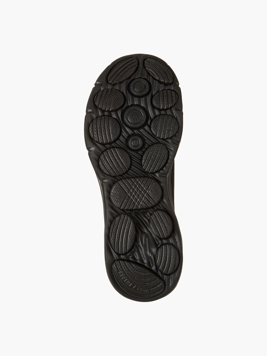 Women Slip-On Sports Shoes