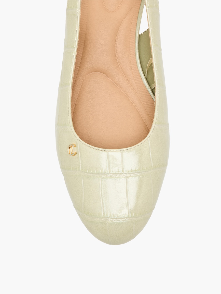Women Textured Block Heel Shoes