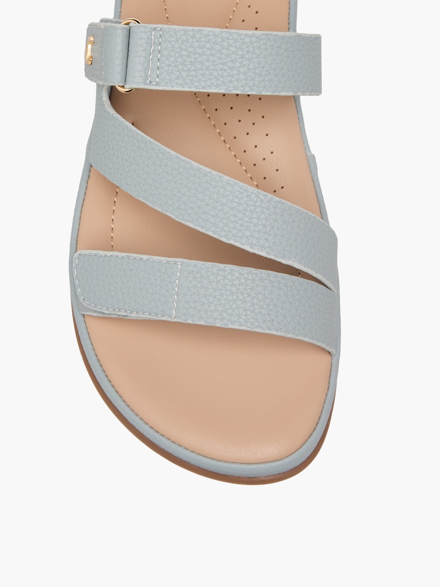 Women Textured Comfort Sandals