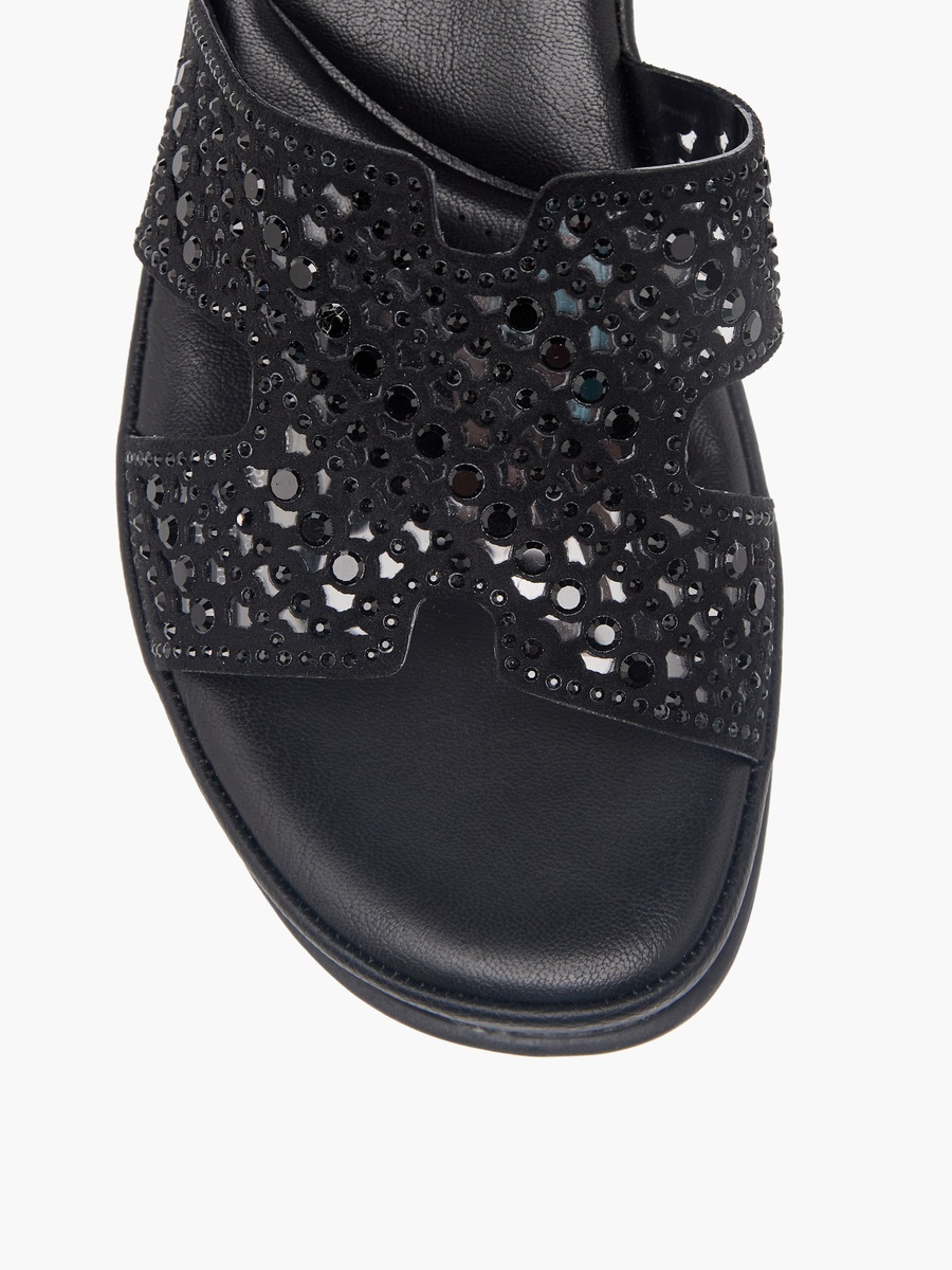 Women Embellished Wedge Heel Sandals
