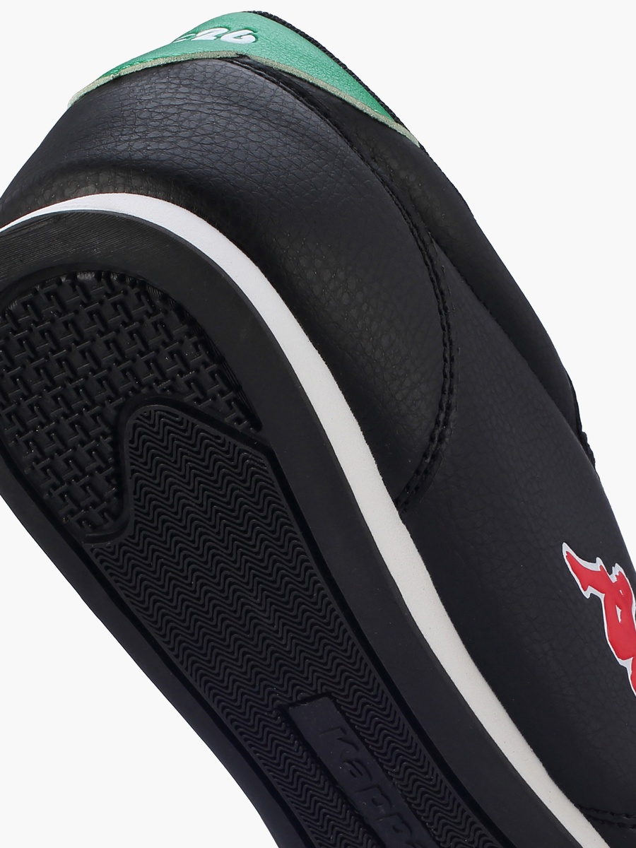Men Lace-Up Football Shoes