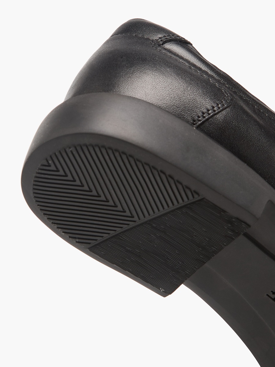 Men Slip-On Loafers