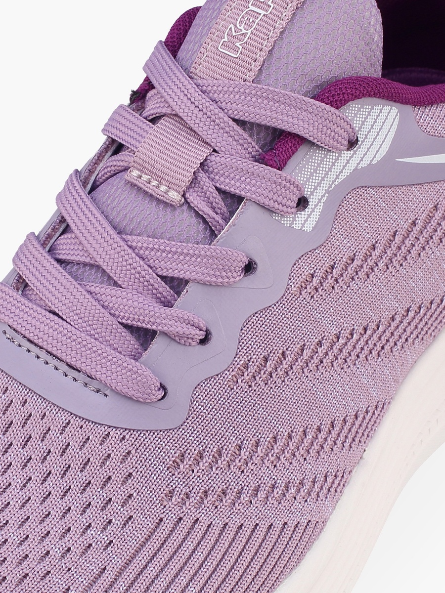 Women Lace-Up Sports Shoes