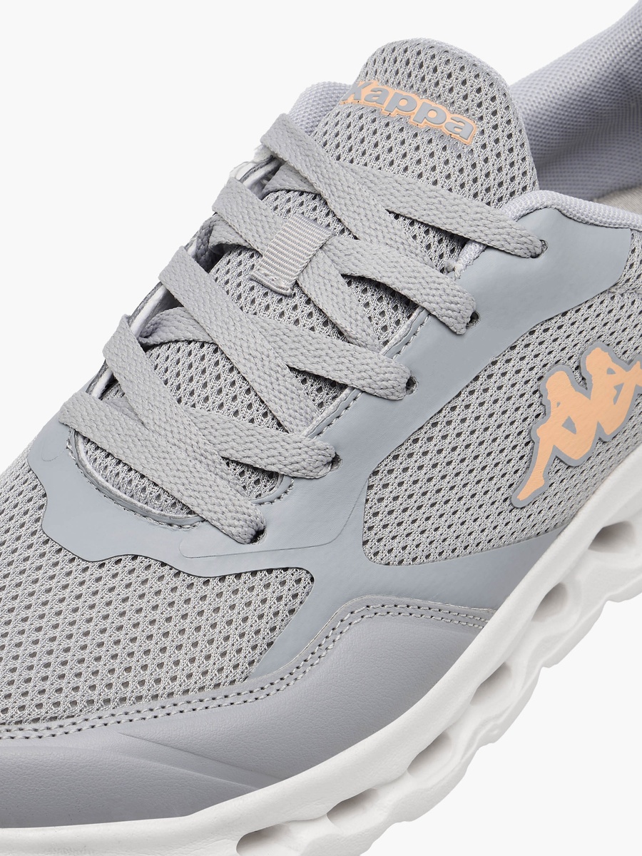 Men Lace-Up Sports Shoes