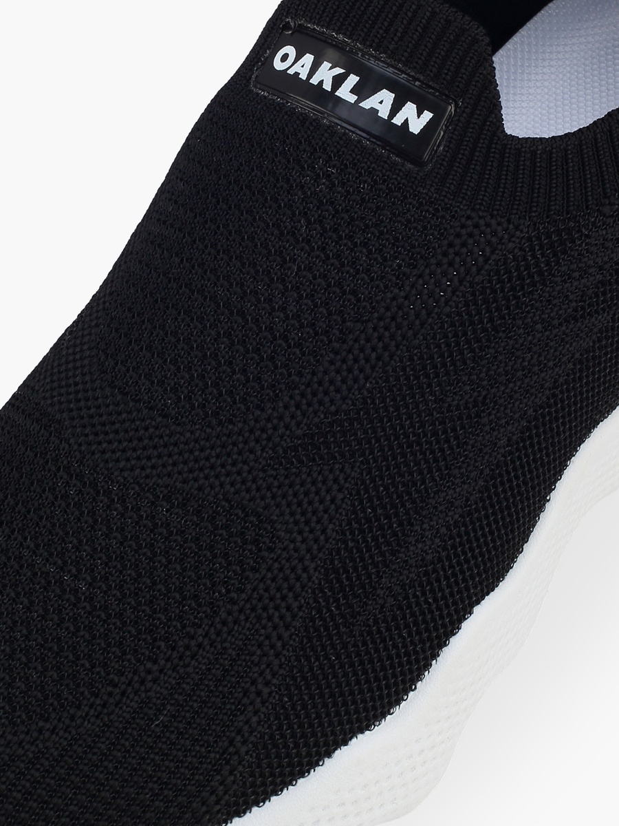 Women Slip-On Sports Shoes