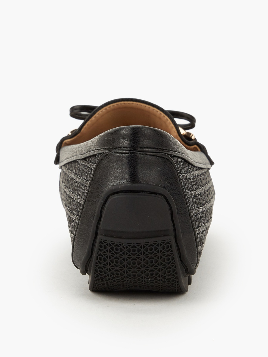 Women Slip-On Moccasins