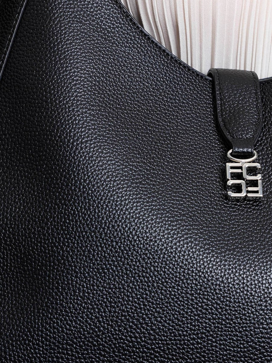 Harper Shoulder Bag