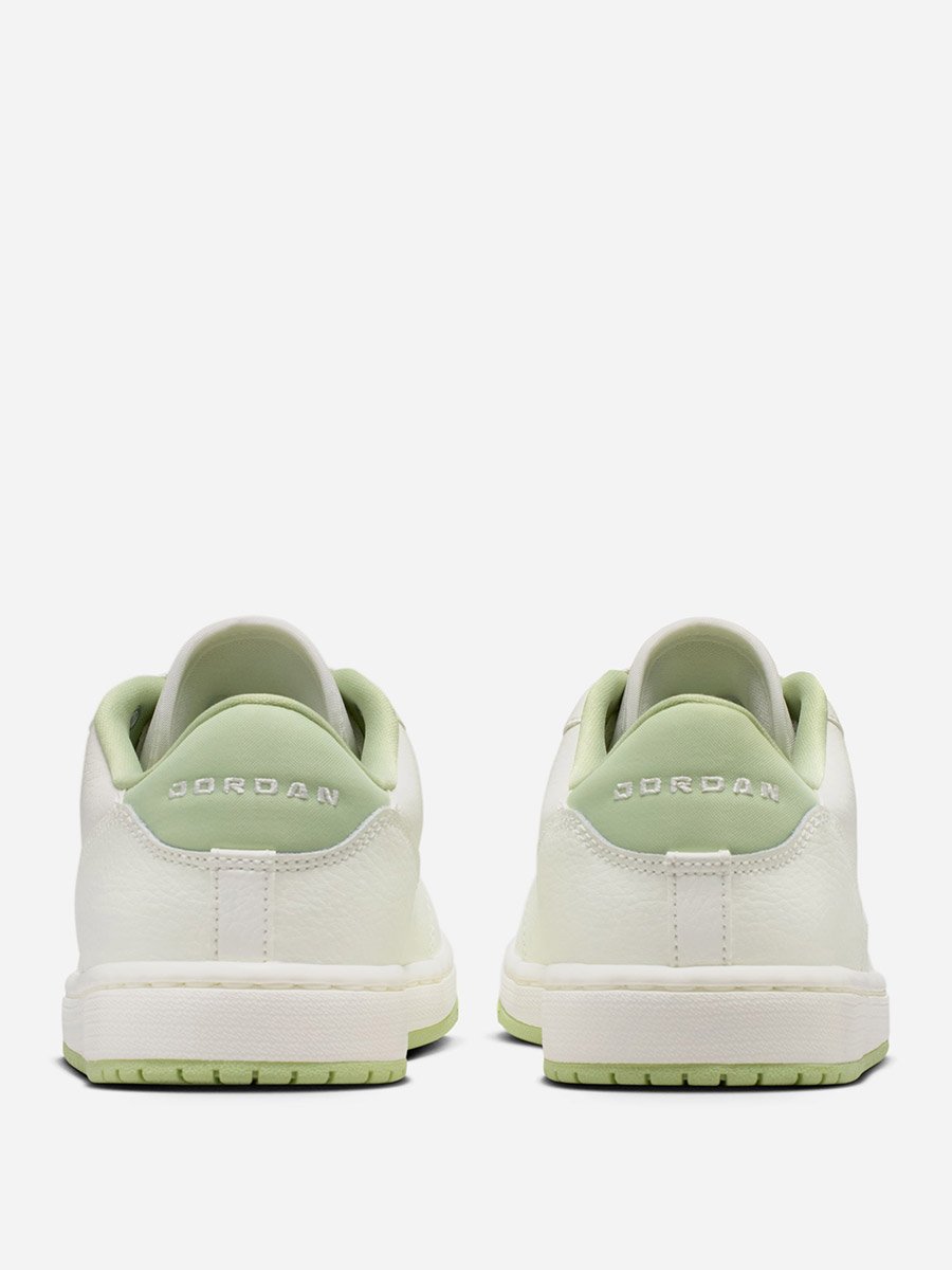 Jordan Court Connect Low Shoes