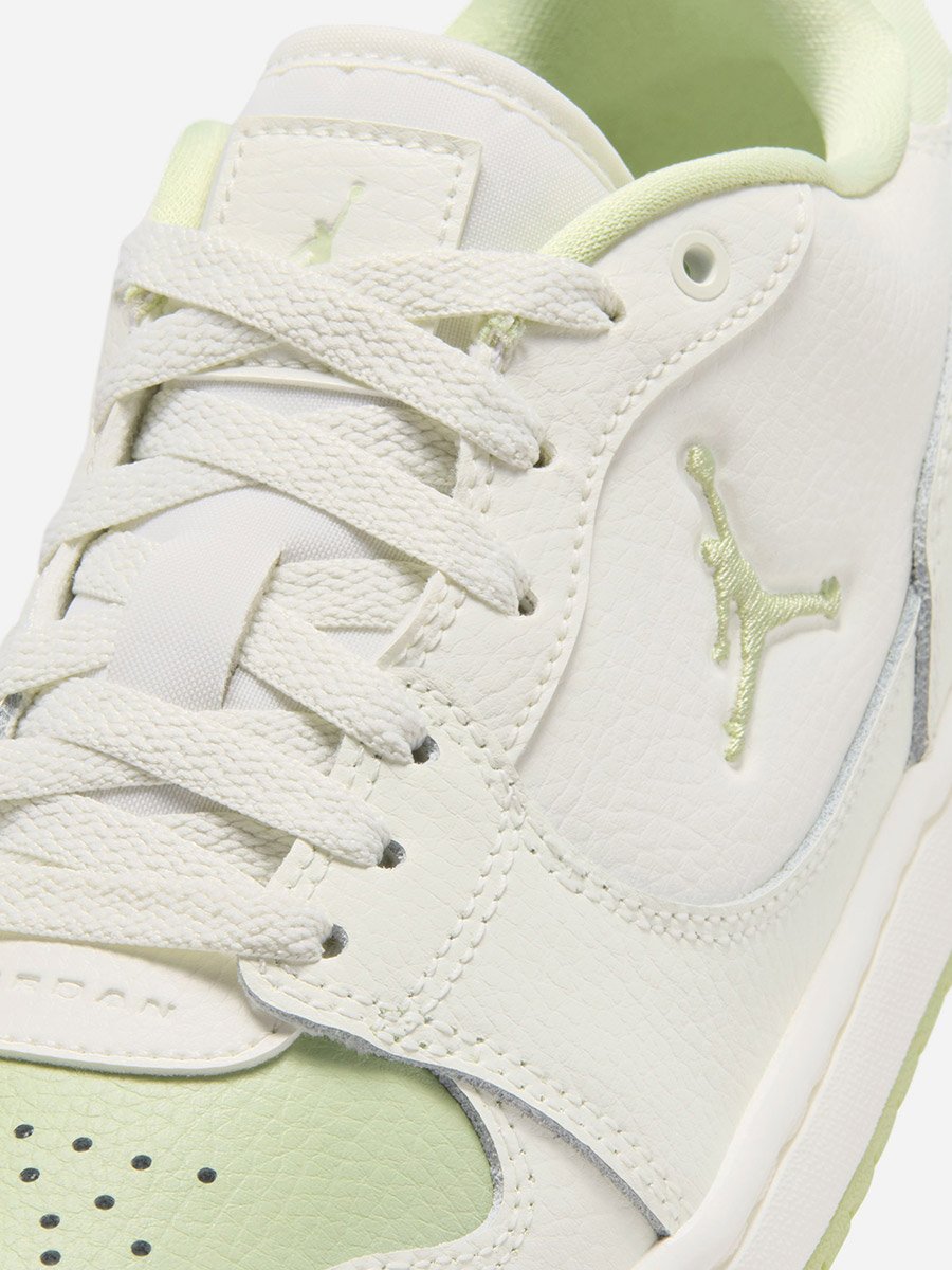 Jordan Court Connect Low Shoes