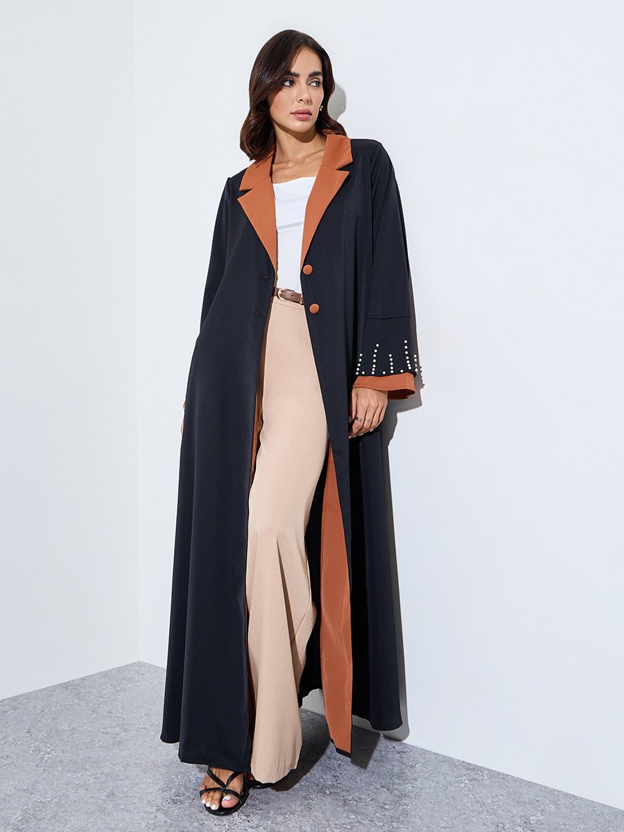 Black Contrast Collar Embellished Sleeves Abaya