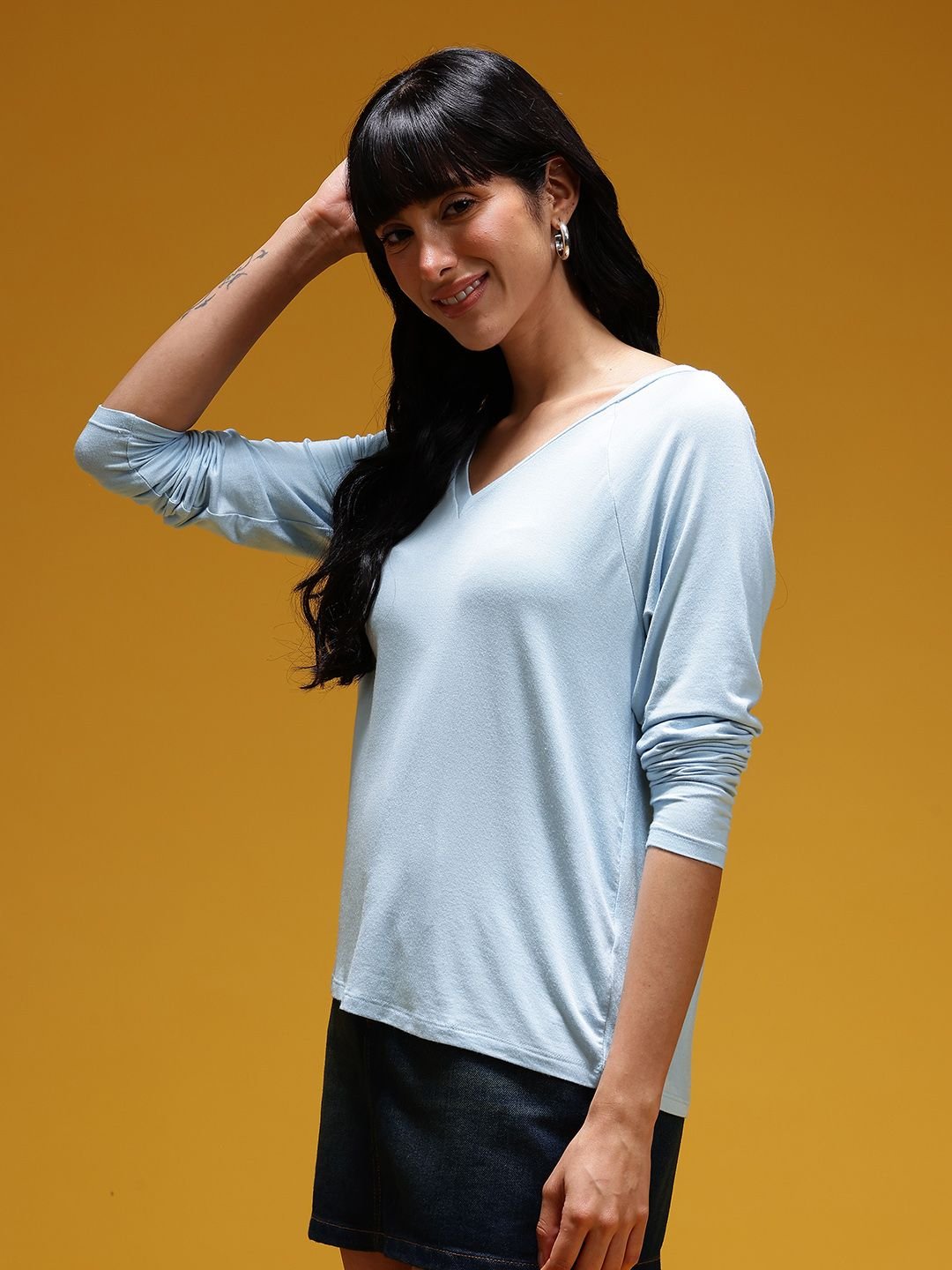 Modest Blue V-Neck Long Sleeve Top