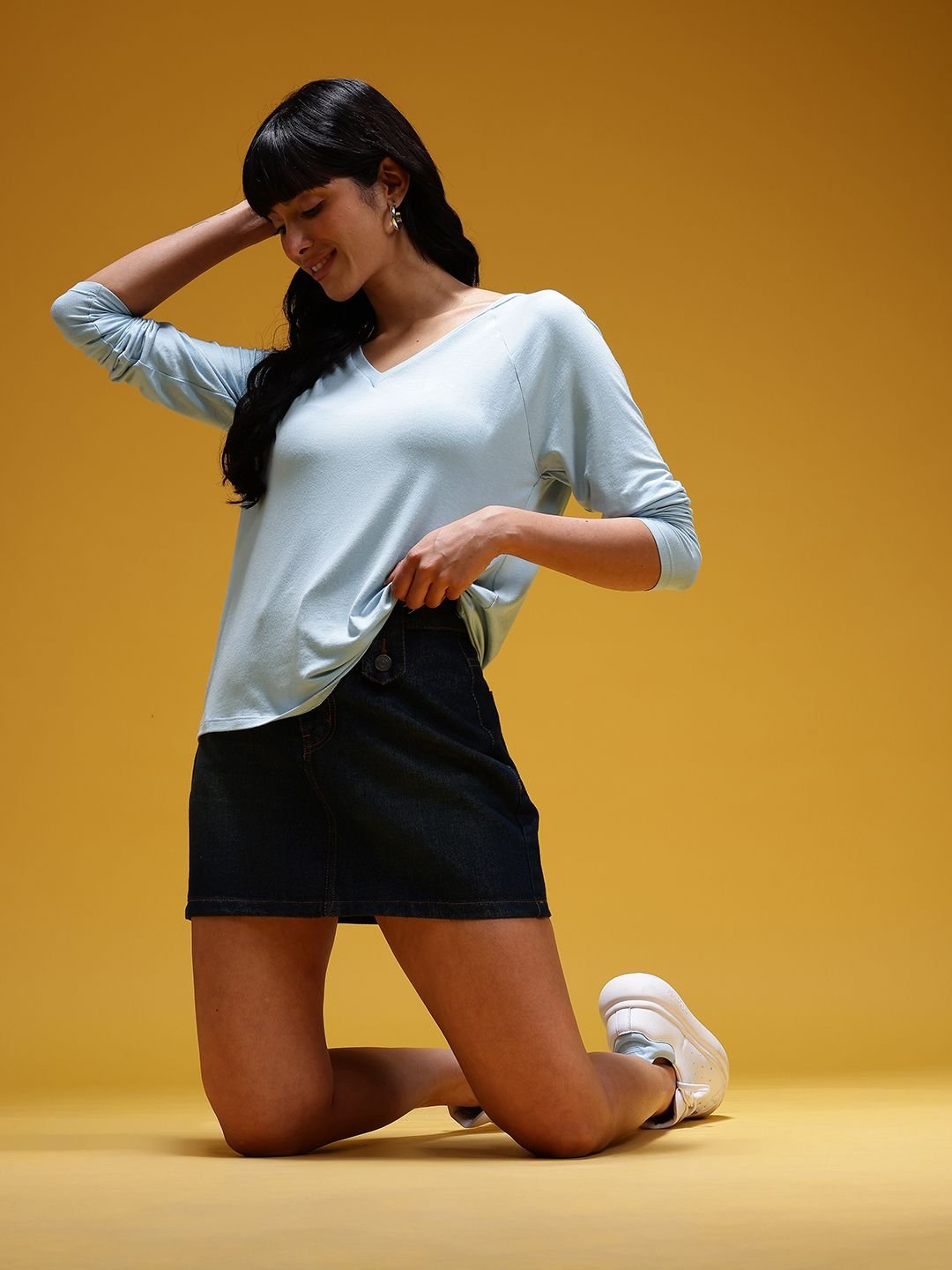 Modest Blue V-Neck Long Sleeve Top
