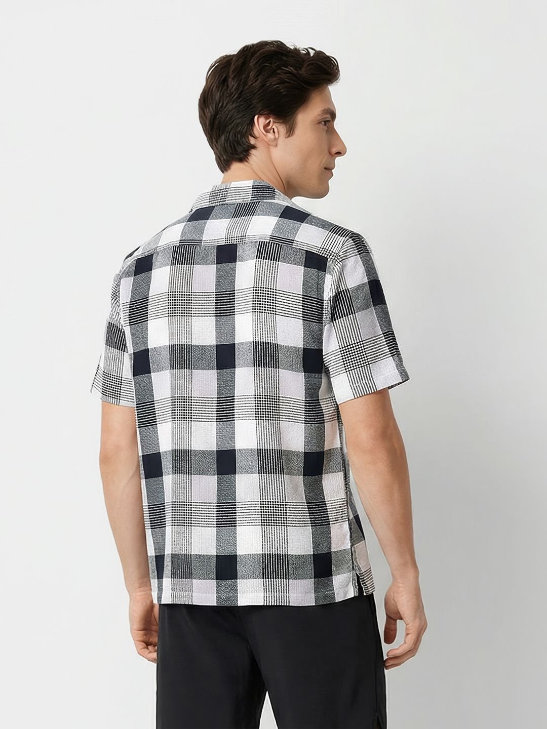 Men Opaque Checked Cotton Casual Shirt