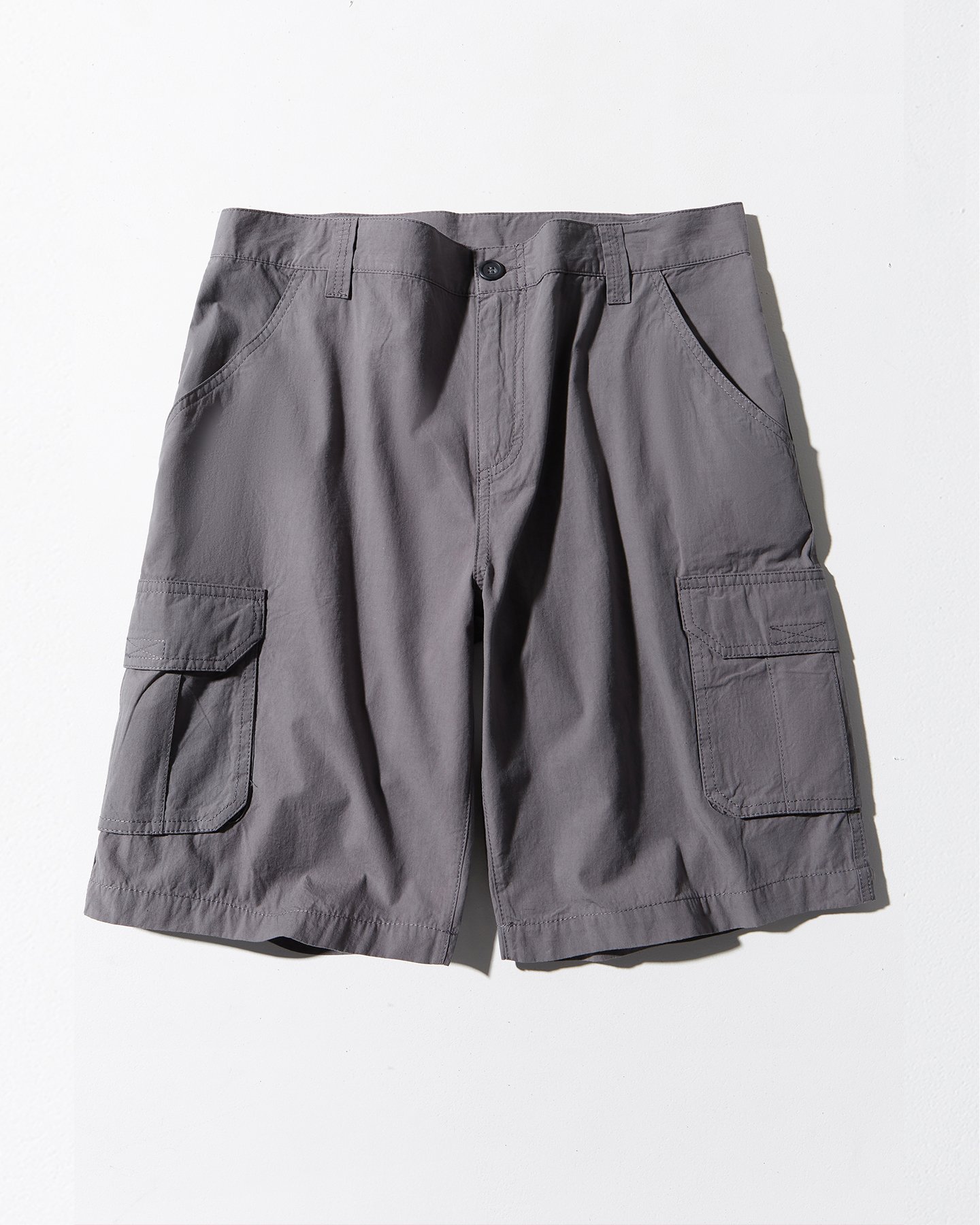 Men Solid Cargo Shorts