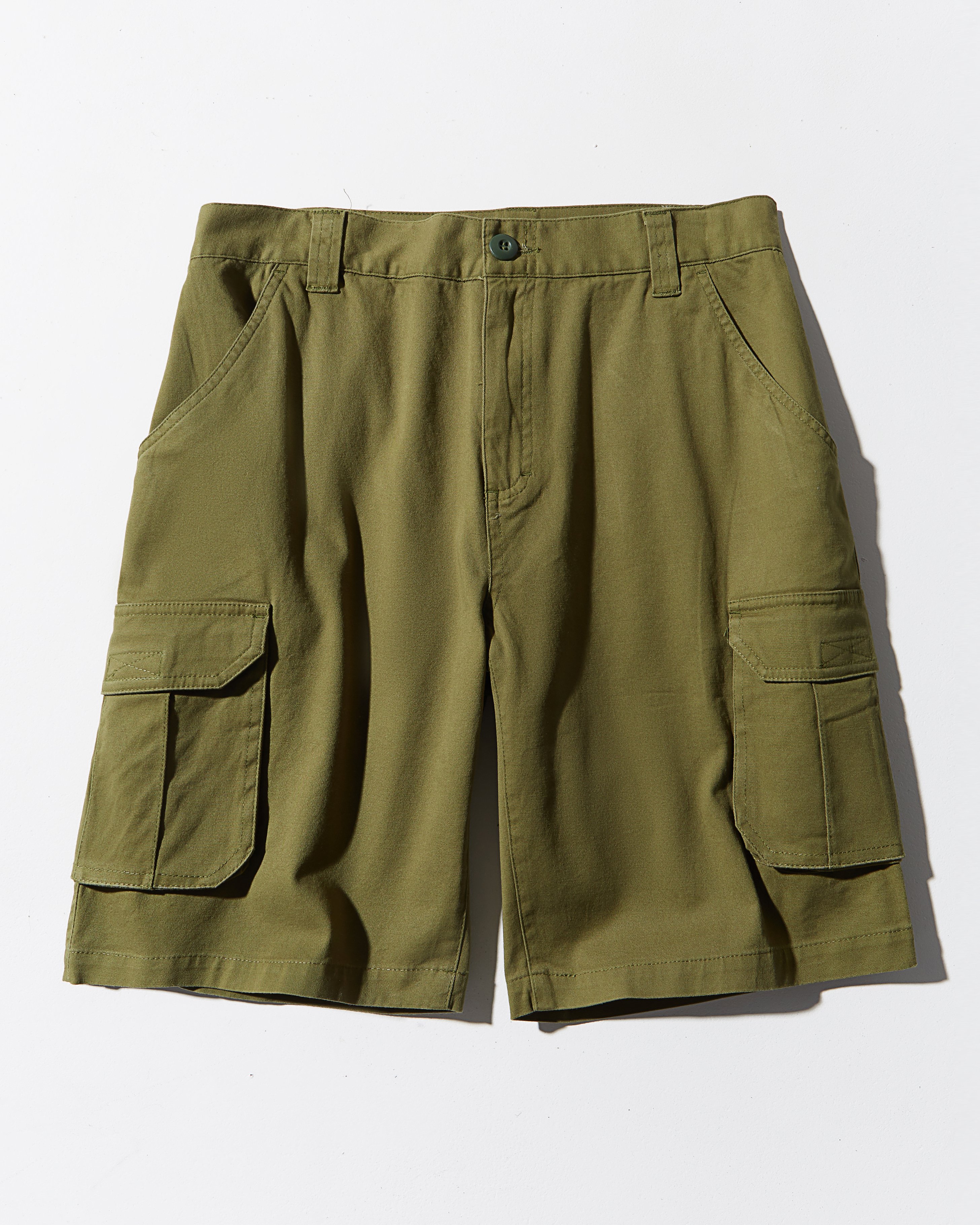 Men Solid Cargo Shorts