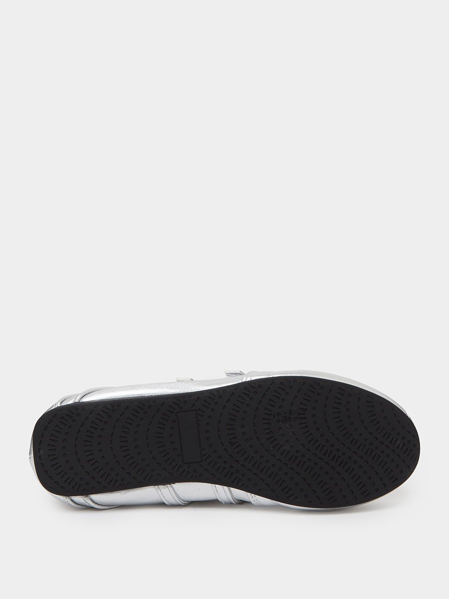 Silver Solid Round Toe Velcro Sneakers
