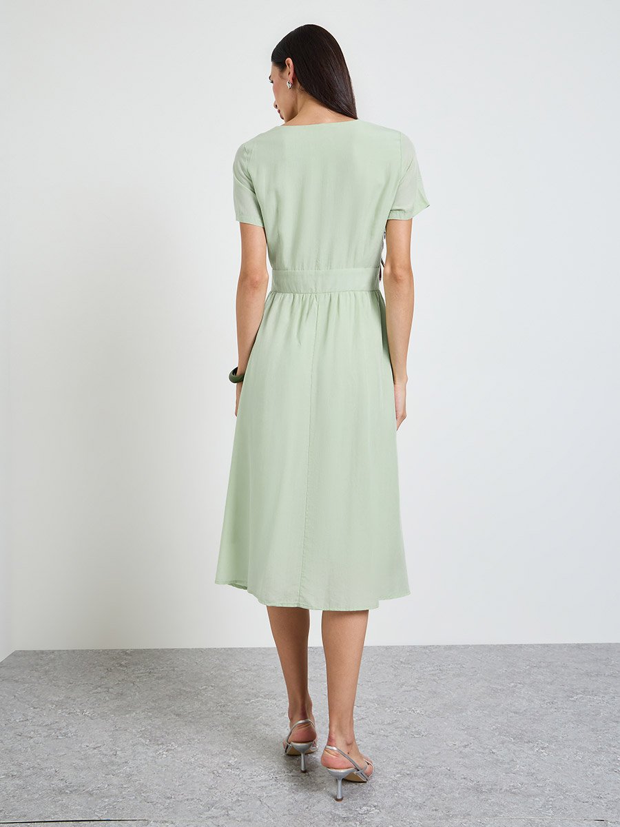 Green Solid V Neck A-Line Midi Dress