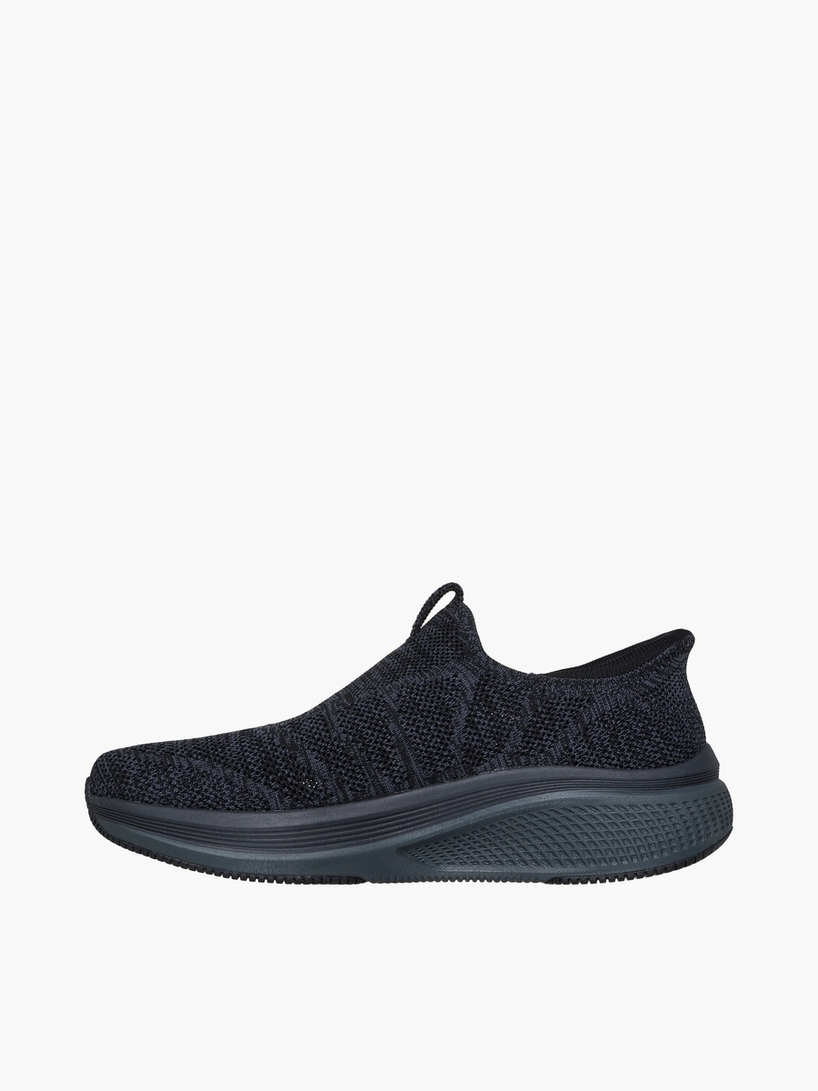 Men GO RUN ELEVATE 2.0 Slip-On Sports Shoes