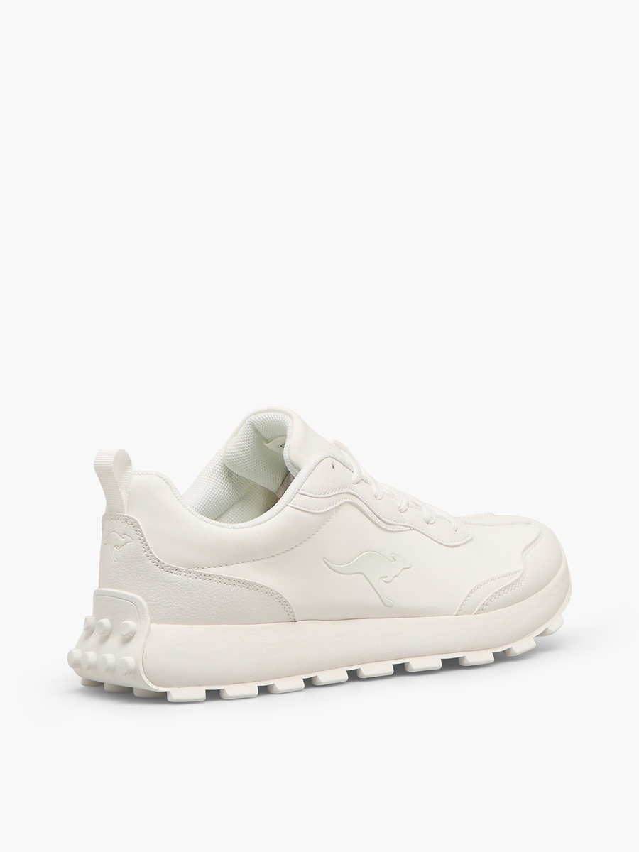 Men Lace-Up Sports Shoes