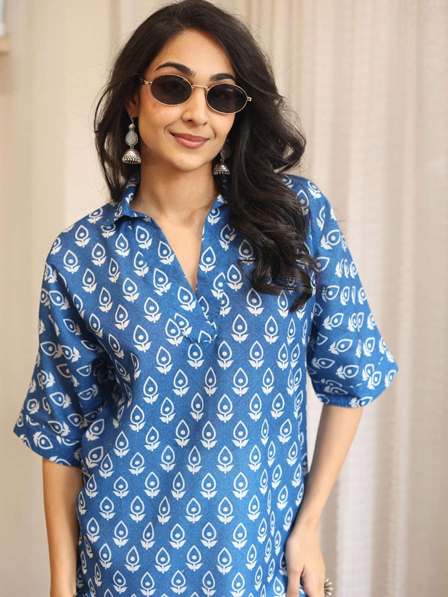 Blue Printed Short Sleeve Collared Top