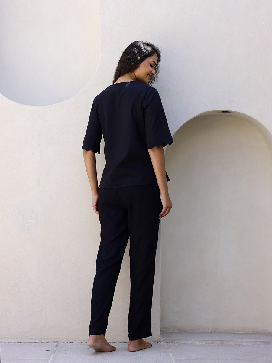 Black Solid Scallop Detail Shirt and Pants Pyjama Set 