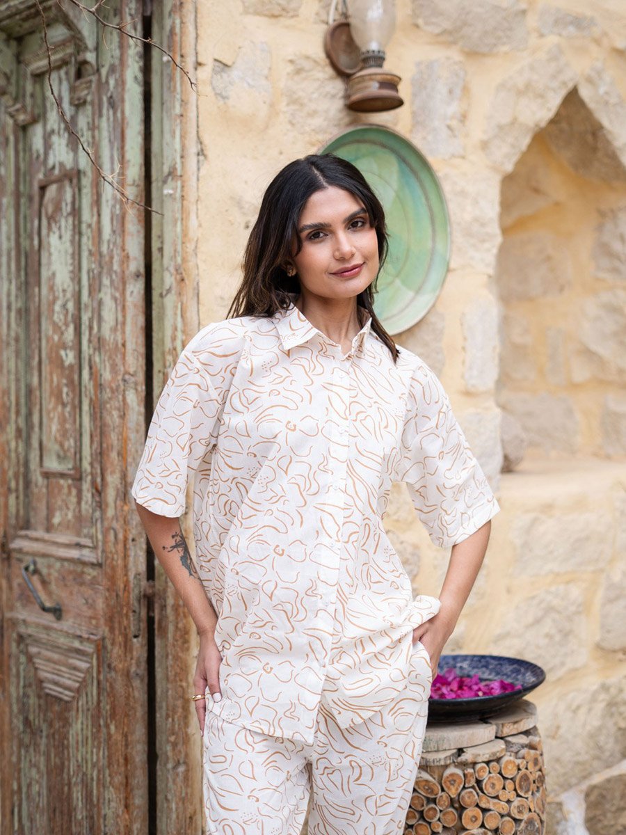 White Floral Print Short Sleeves Shirt and Pants Pyjama Set