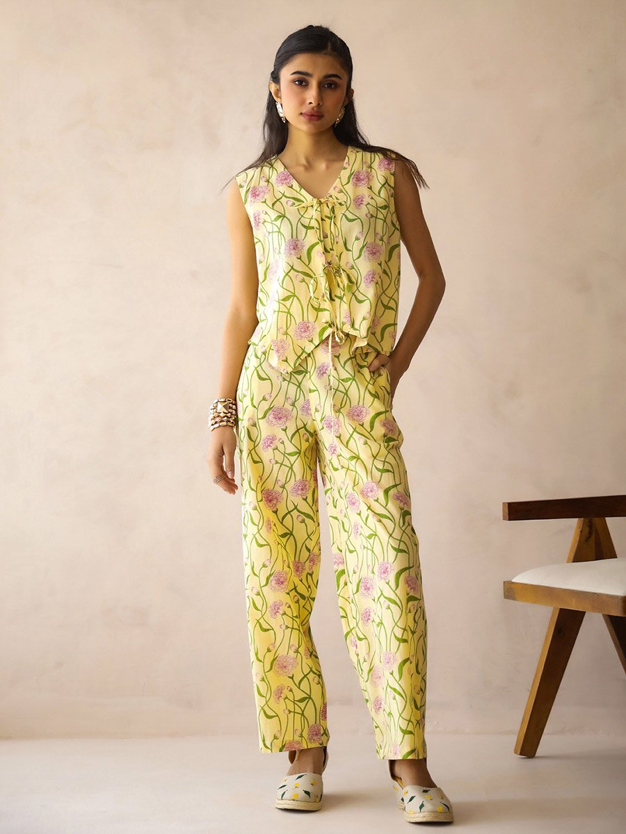Yellow Floral Sleeveless Pure Cotton Pajama Set for Women