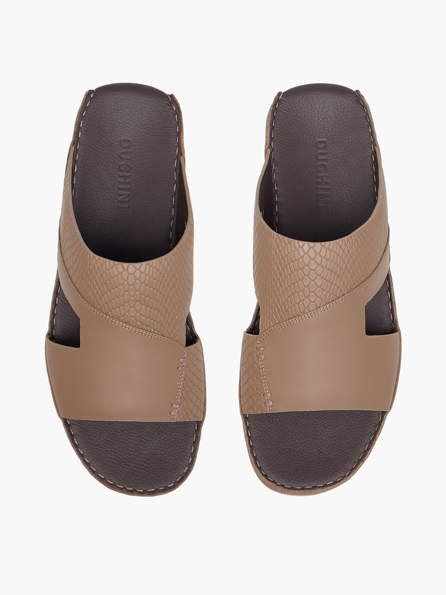 Men Textured Leather Arabic Sandals