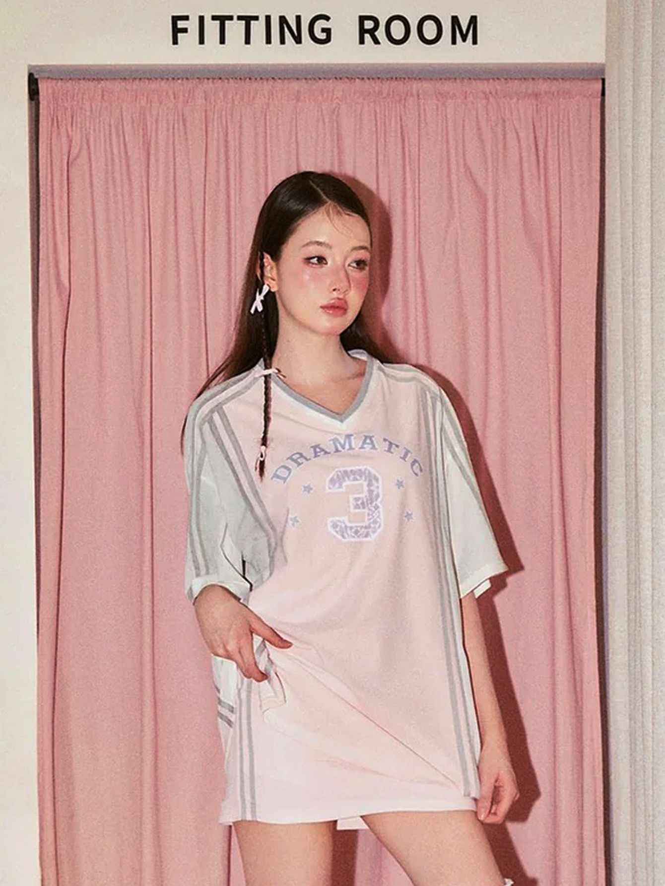 Multi-Color Graphic Print V-Neck Oversized T-Shirt