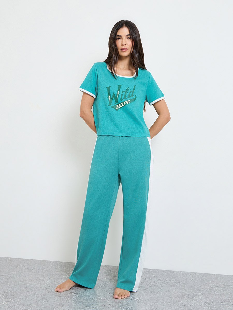 Green Slogan Print T-Shirt and Pyjama Set