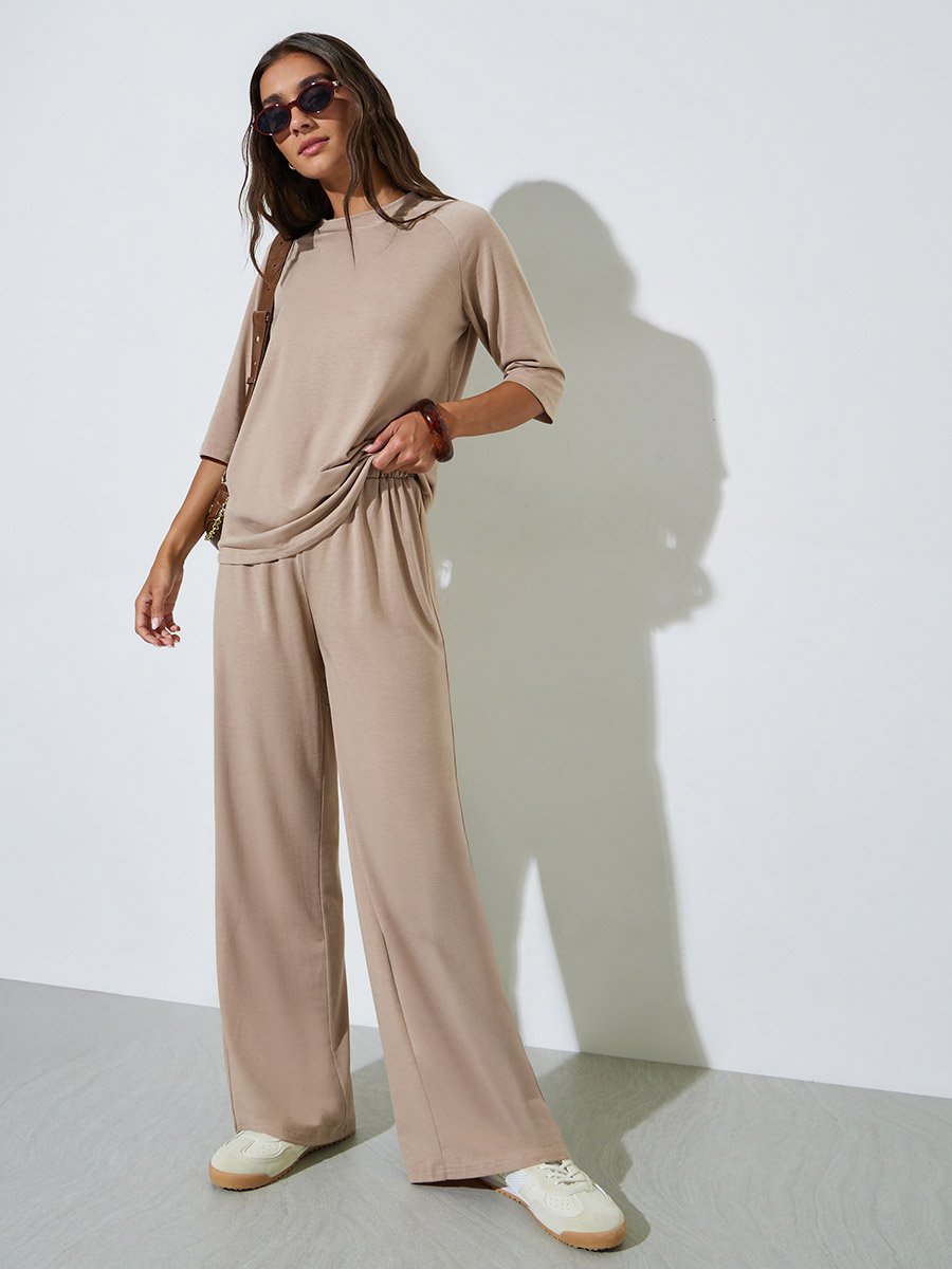 Brown Solid Oversized T-Shirt and Wide Leg Pants Set