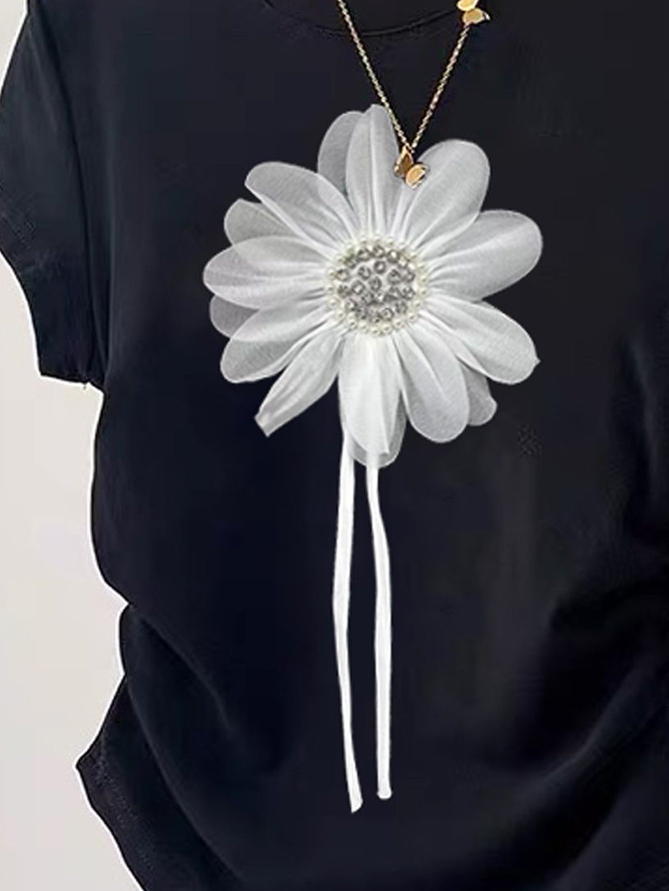 Black Floral Applique Round Neck T-Shirt