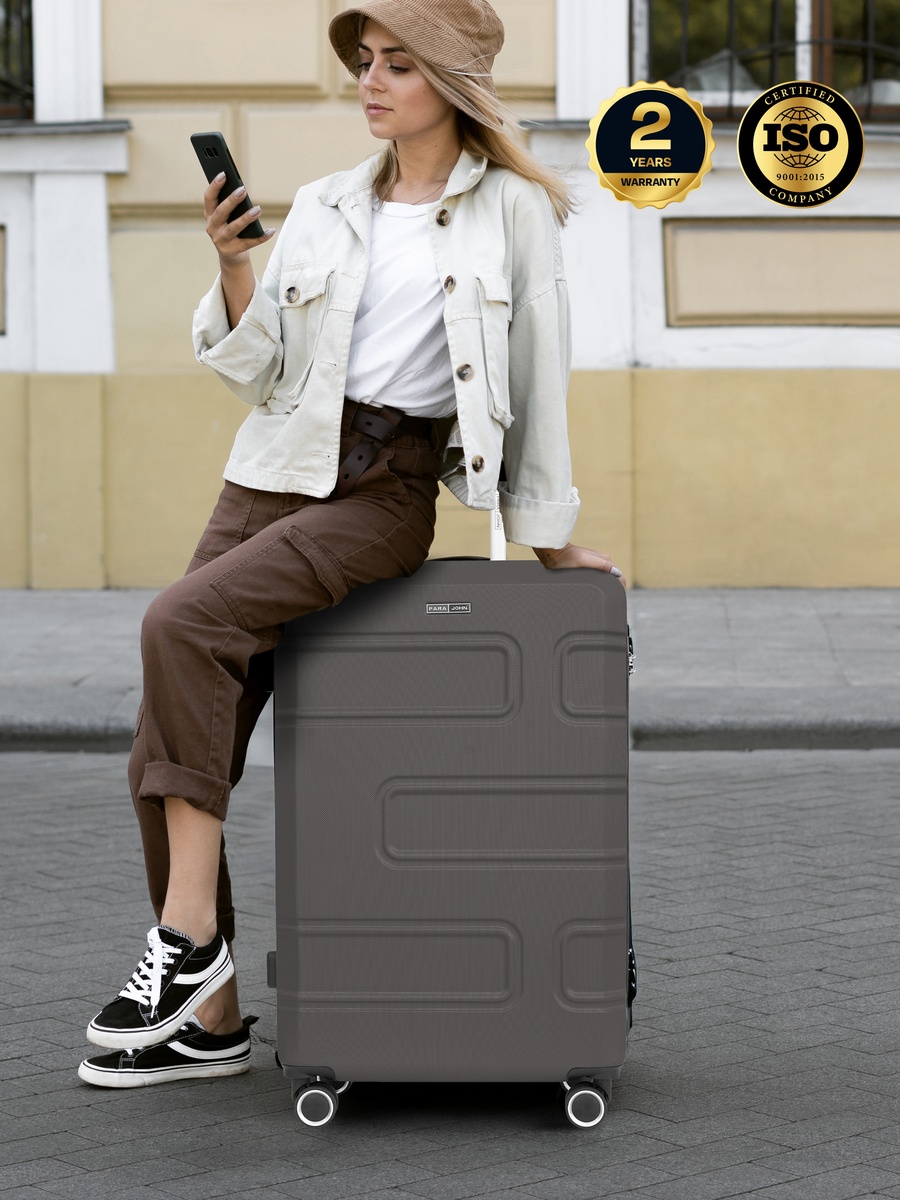 Urbanshield 20-Inch Cabin Luggage with Combination Lock and 8-Spinner Wheels, Grey