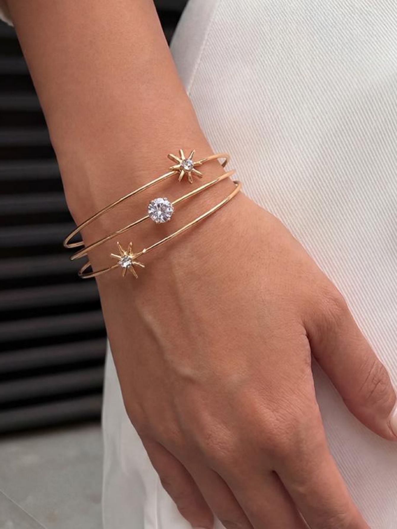 Gold Starburst and Solitaire Bangle Bracelet