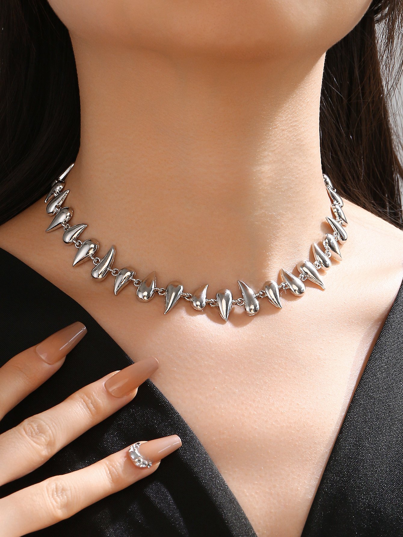 Plain Choker Necklace