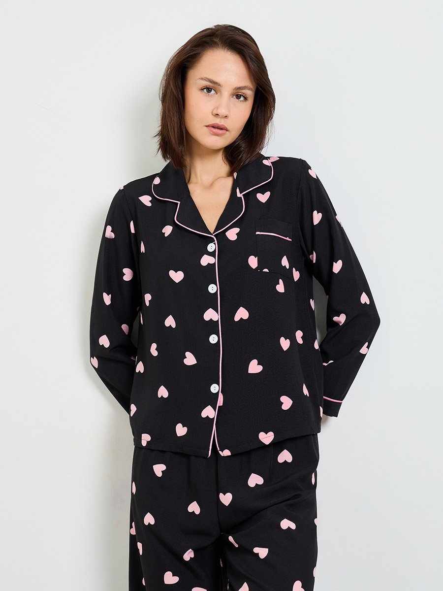 Black Heart Print Long Sleeve Shirt and Pajama Set